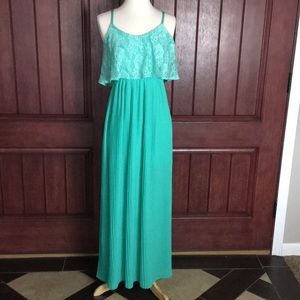 Charlotte Russe extra small maxi dress